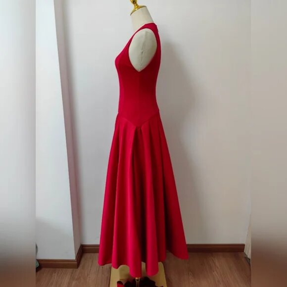 Alice + Olivia ADLEY DROP WAIST MIDI DRESS - Picture 5 of 11